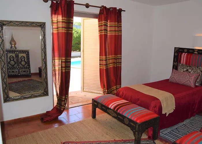 Buda House By Ethnic Ocean Вілла